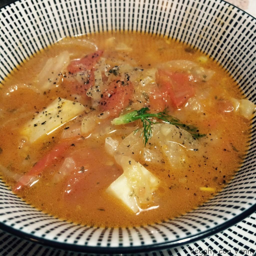 Zuppa di finocchi e pomodori
